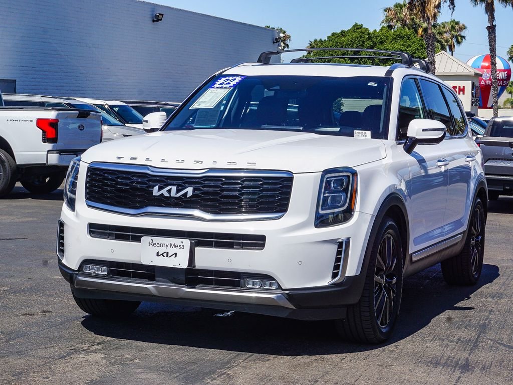 Certified Used 2022 White Kia SX image 4