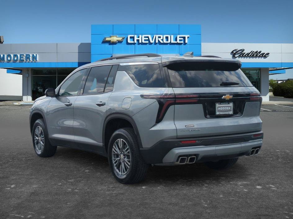 Used 2025 Sterling Gray Metallic Chevrolet FWD LT image 3