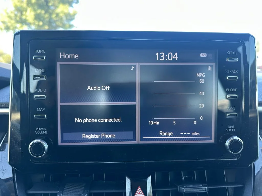Used 2020 Silver Toyota LE image 16