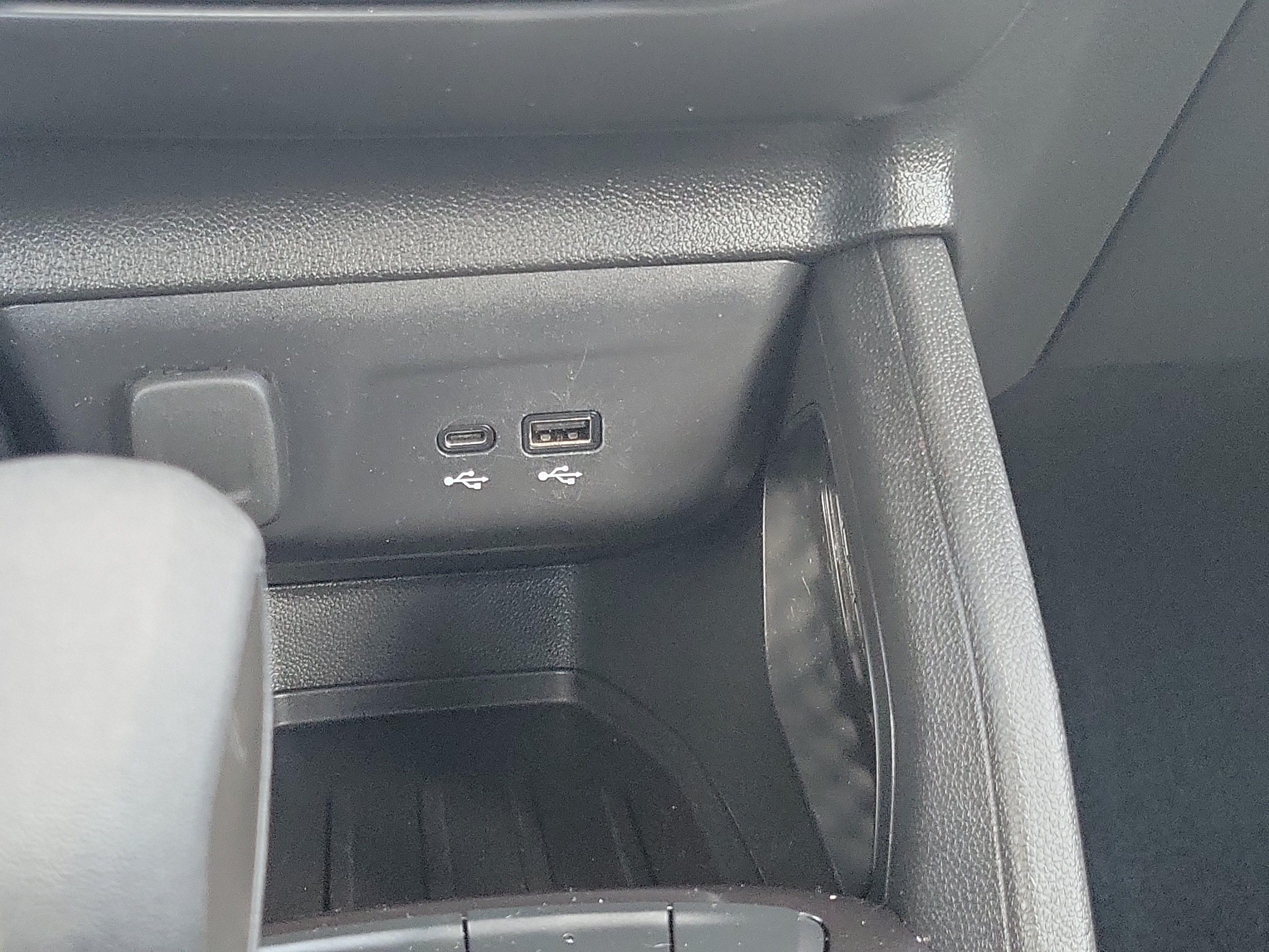 Used 2024 Summit White Chevrolet LS image 29