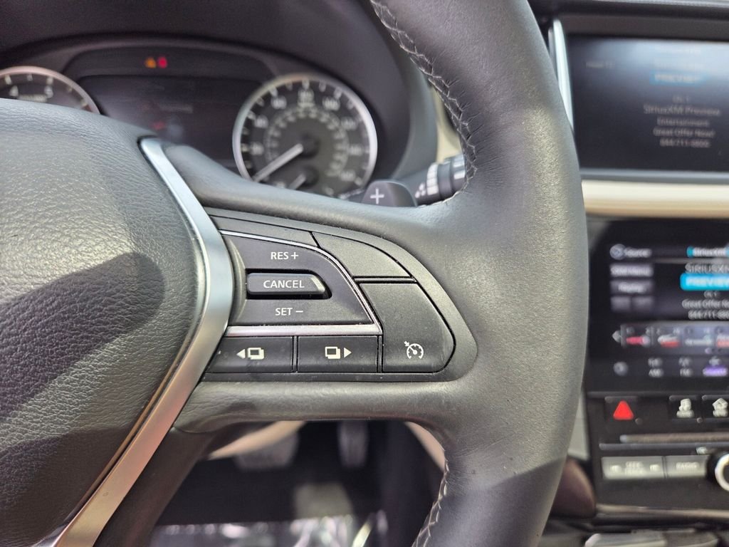 Used 2020 Blue INFINITI LUXE image 31