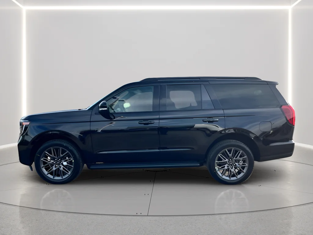 New 2026 Agate Black Metallic Ford Platinum® image 8