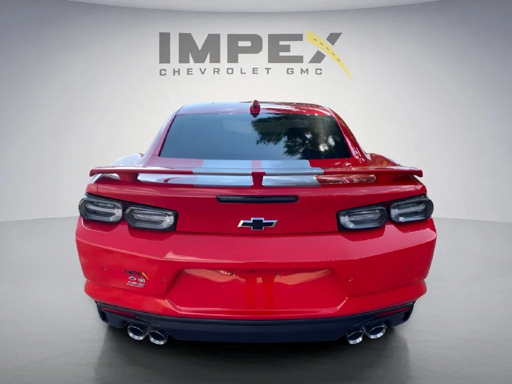 Used 2022 Red Chevrolet SS image 27