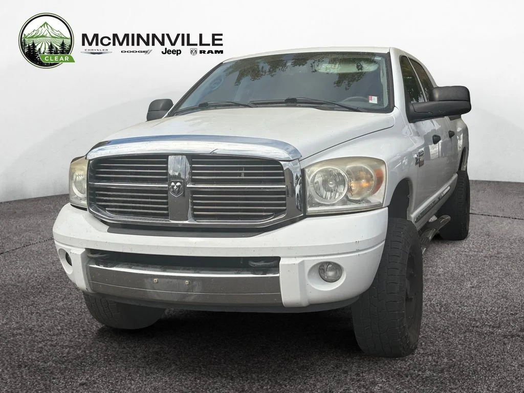 Used 2007 White Dodge Laramie image 1
