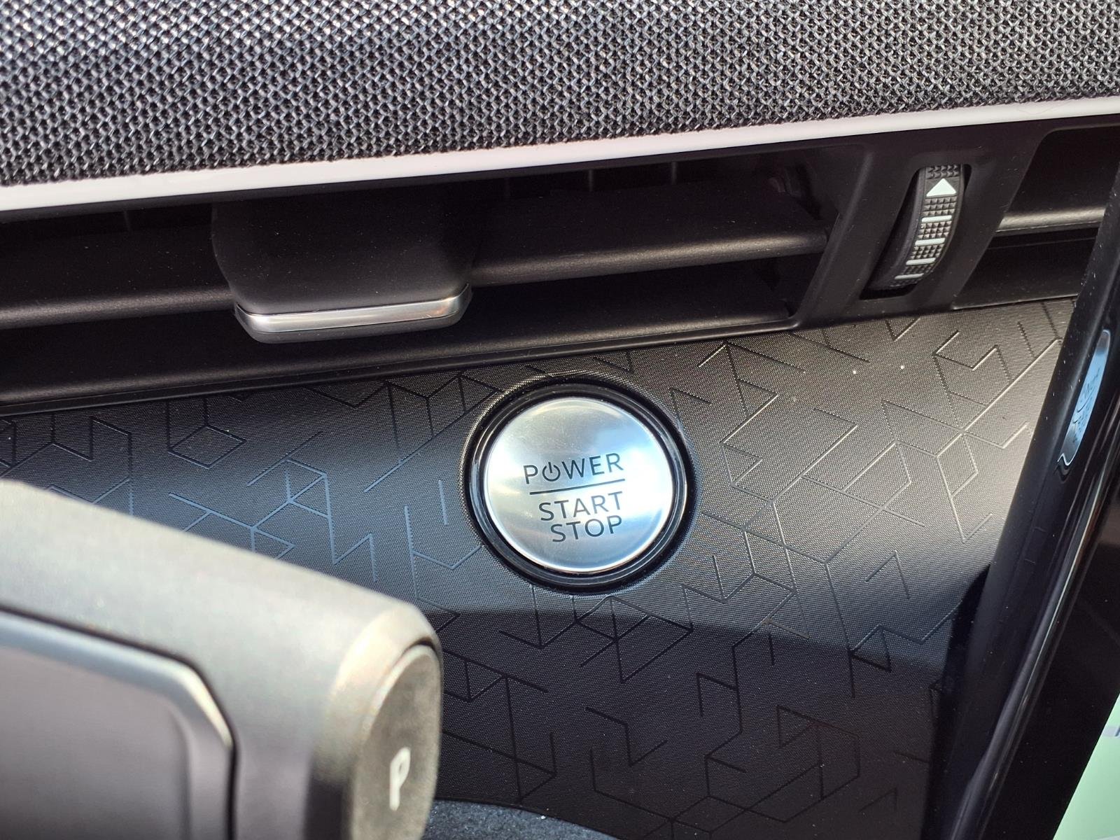Used 2025 Desert Sand Ford GT image 27