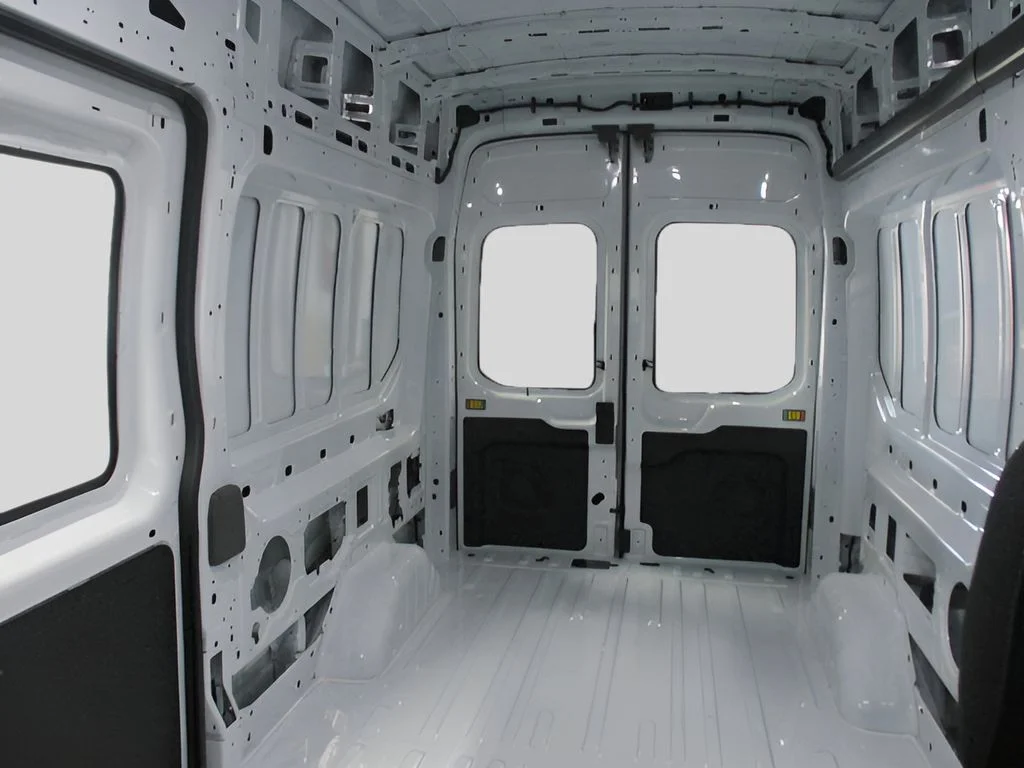 New 2023 OXFORD WHITE Ford Base image 19