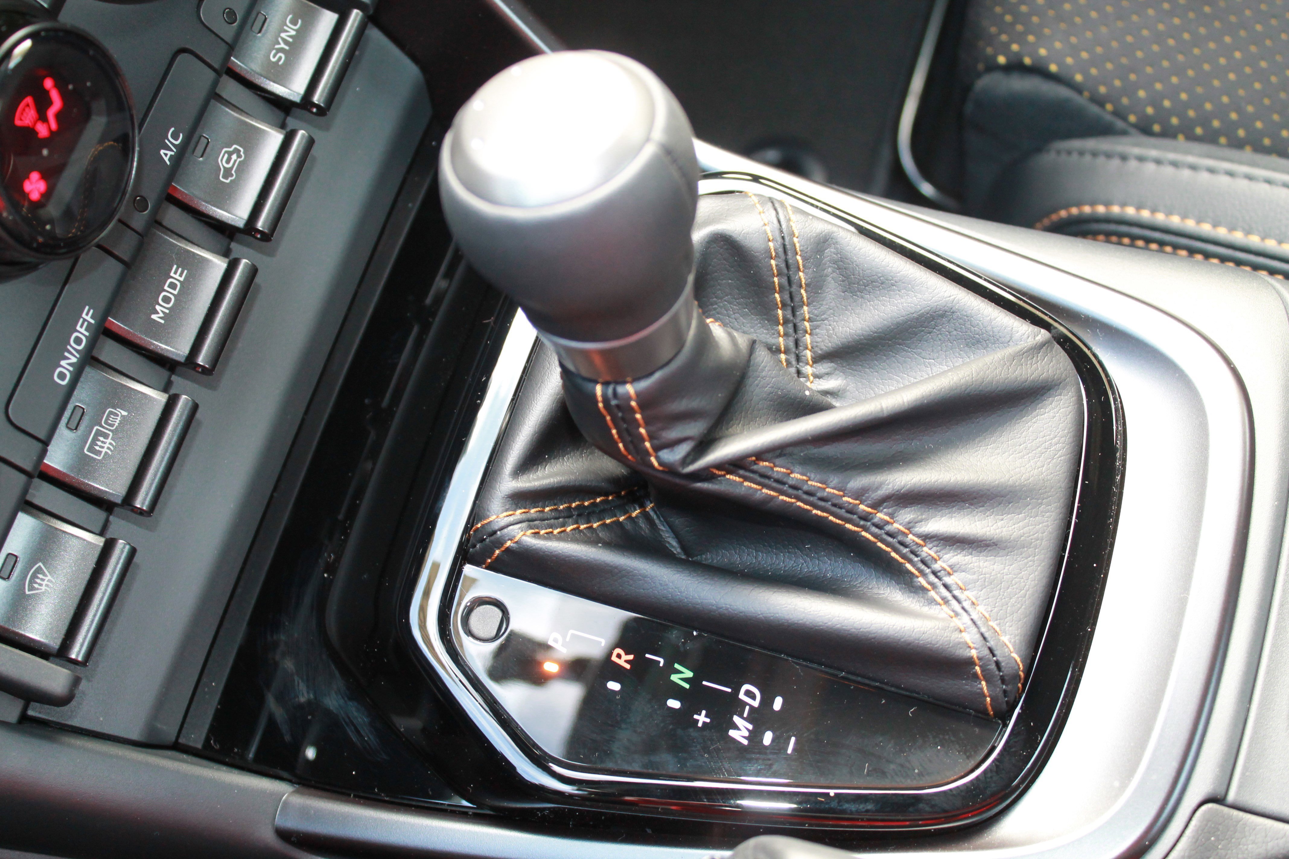 2026 Toyota GR86 Yuzu Edition - Photo 31