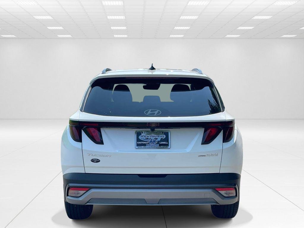 New 2026 White Hyundai SEL AWD image 5