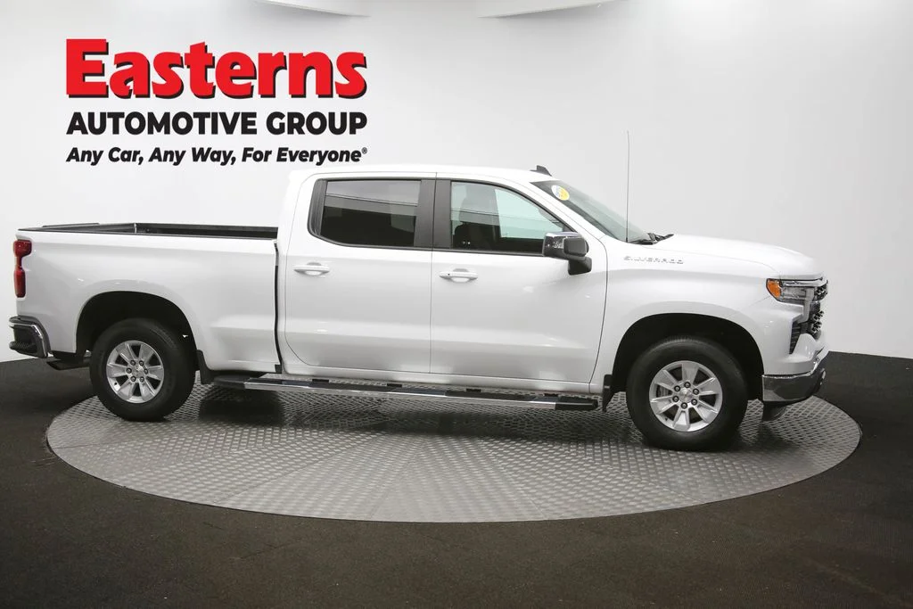 Used 2024 White Chevrolet LT image 43