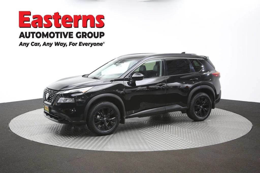 Used 2023 Black Nissan SV image 60