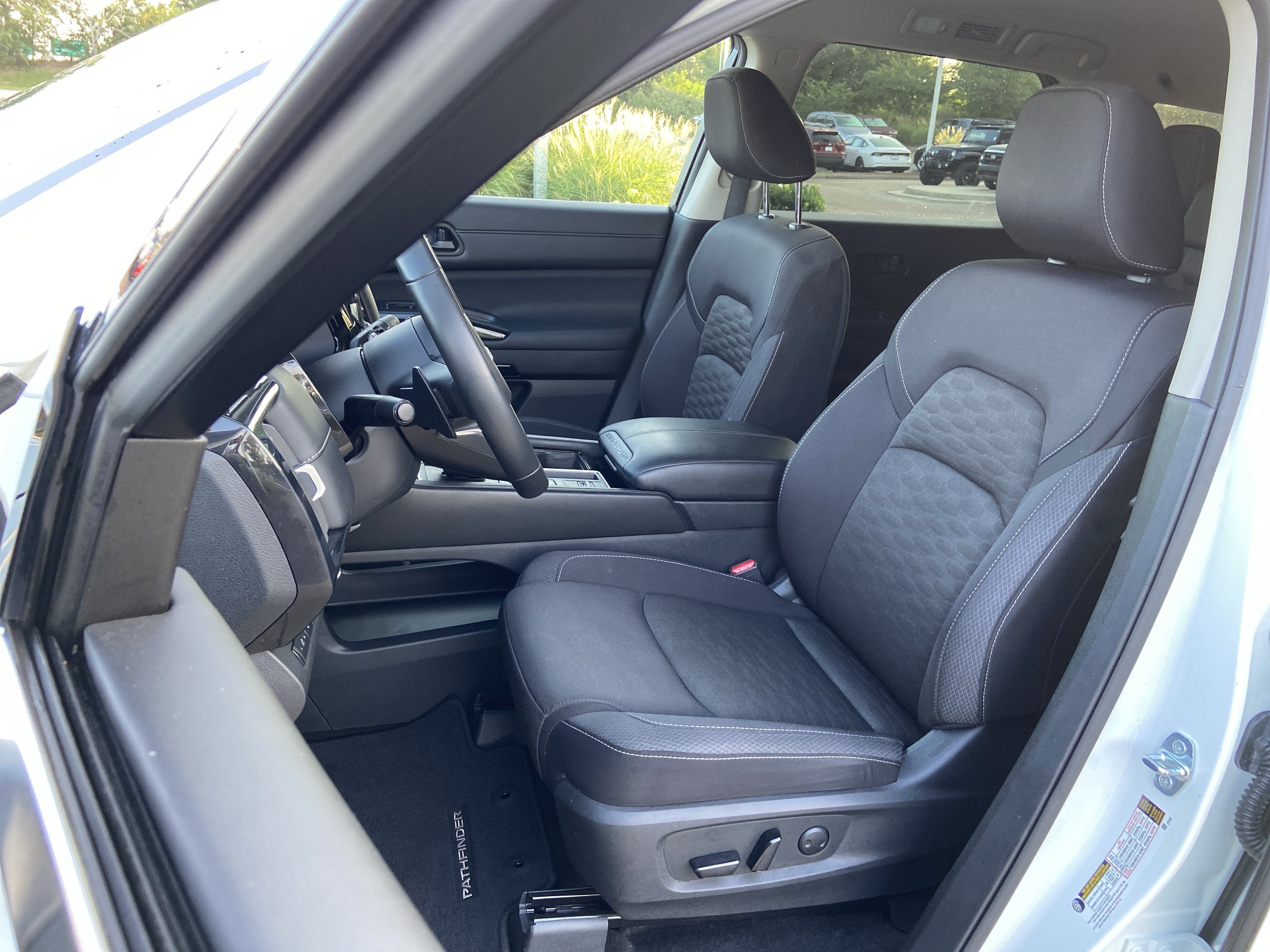 Used 2024 Pearl White Tricoat Nissan SV image 19