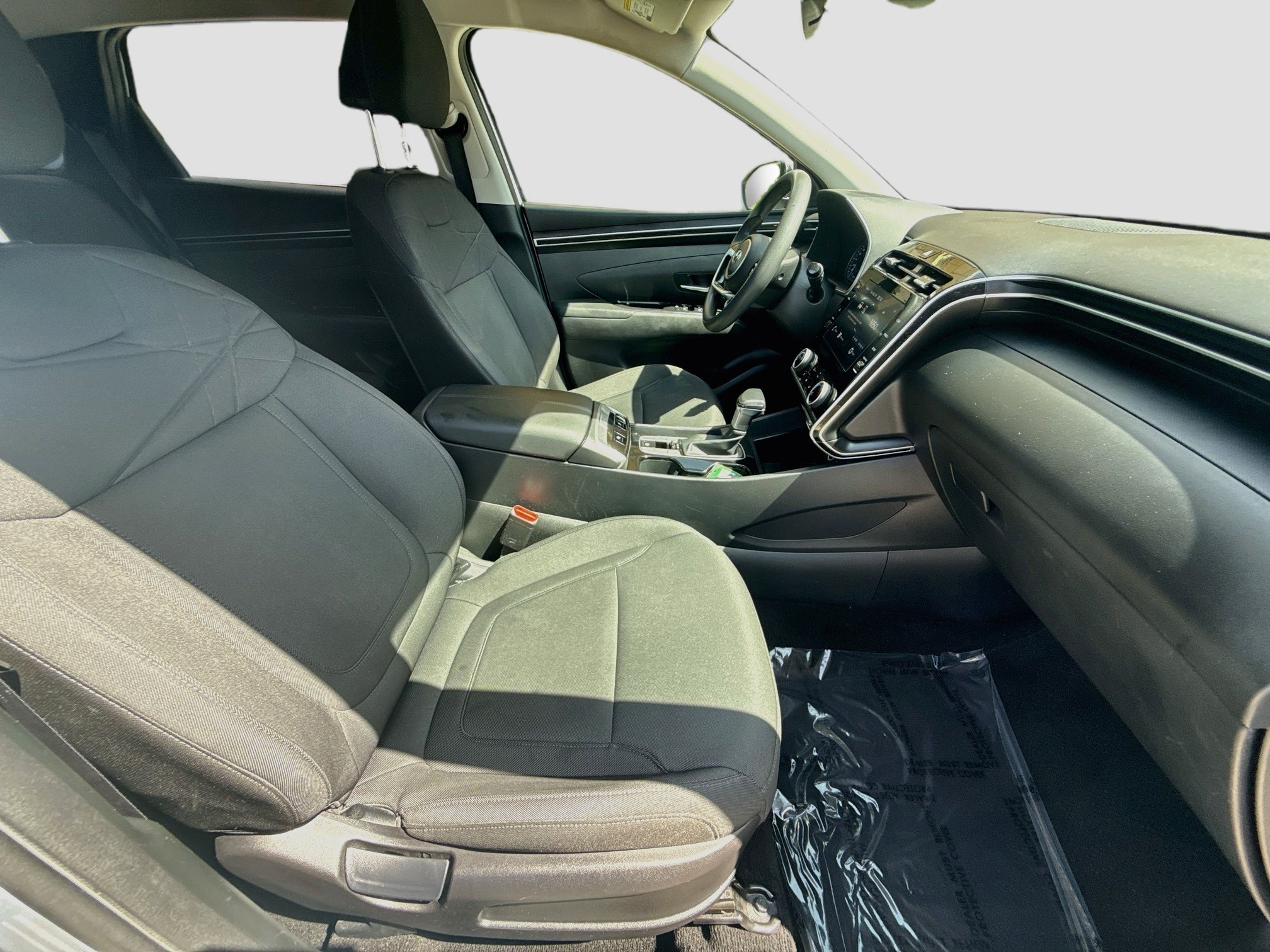 Used 2022 Quartz White Hyundai SEL image 29
