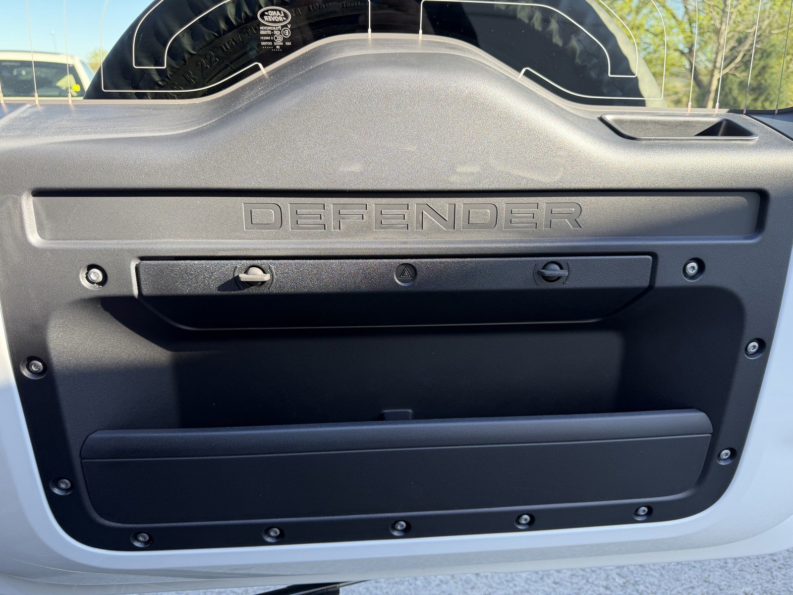 2026 Land Rover Defender V8 - Photo 35