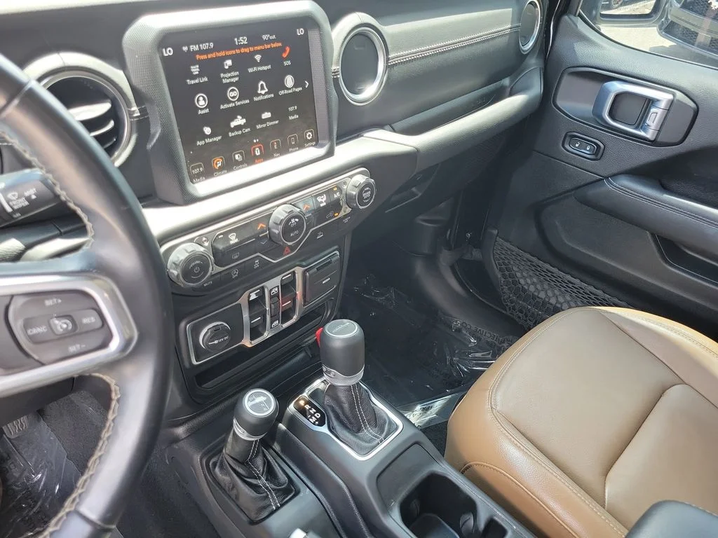 Used 2021 Black Clearcoat Jeep Overland image 21