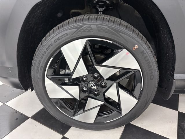 Certified Used 2026 Black Hyundai Limited image 5