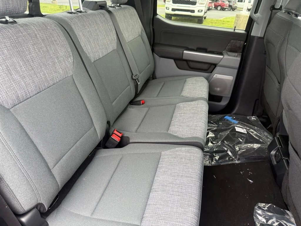 New 2026 Black Ford XLT image 48