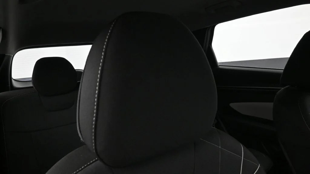 Used 2024 Red Hyundai SE image 18