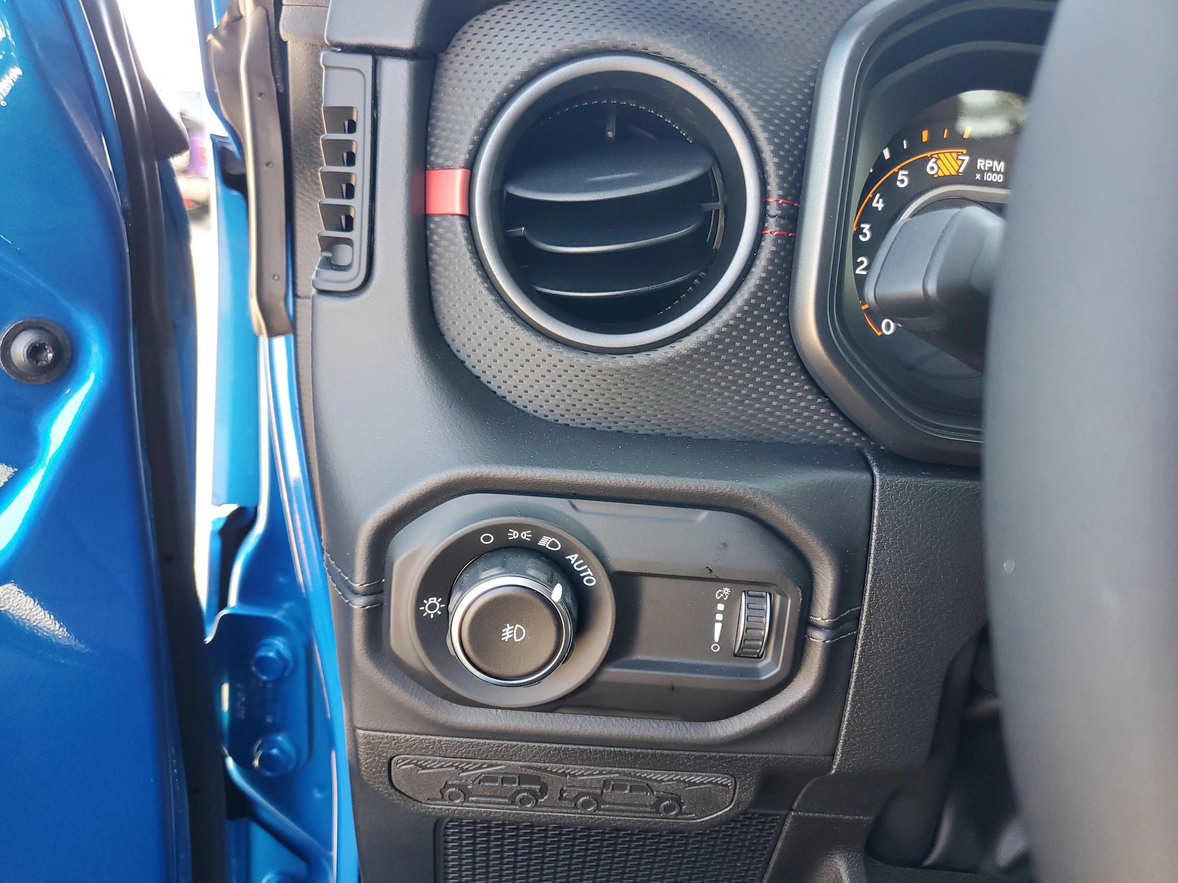 New 2026 Hydro Blue Pearlcoat Jeep Rubicon image 24