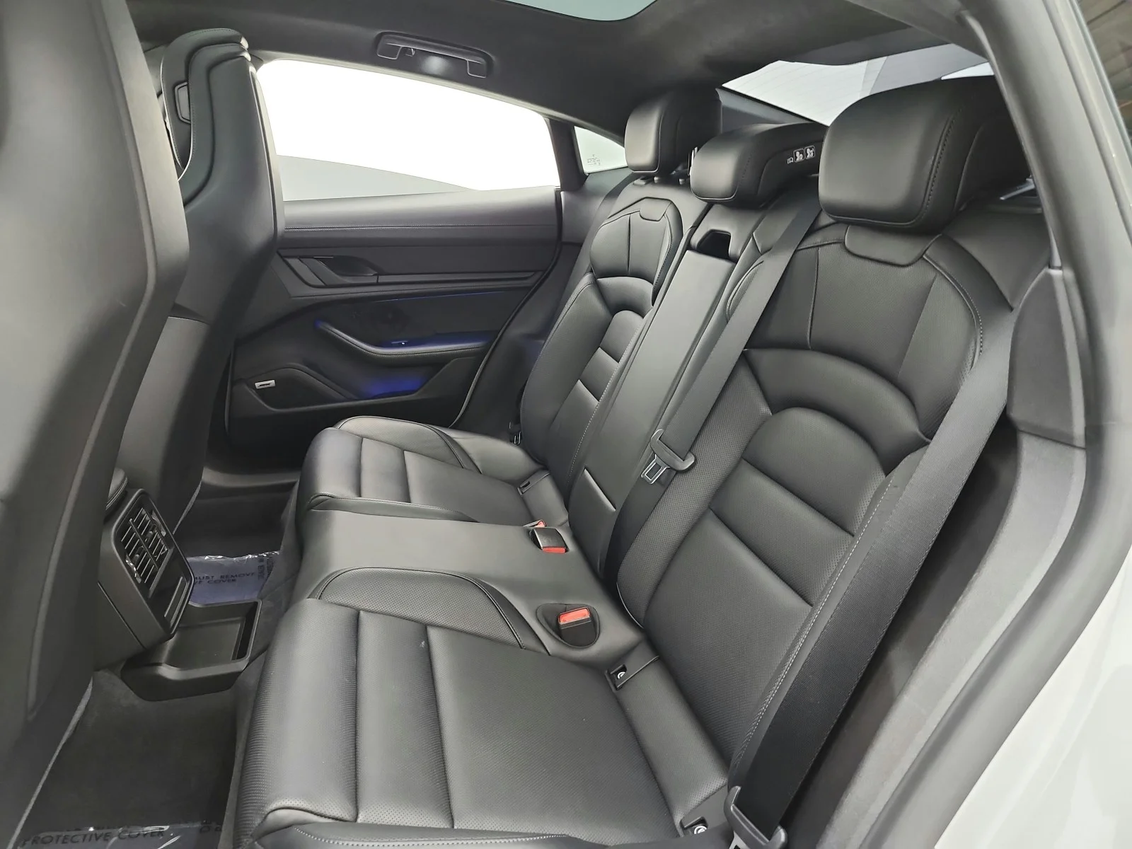 Used 2024 Chalk Porsche GTS AWD image 15