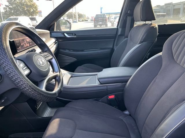 Used 2025 Black Hyundai Calligraphy Night Edition image 8