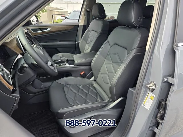 New 2026 Avocado Green Pearl Volkswagen 2.0T SE W/TECHNOLOGY image 6