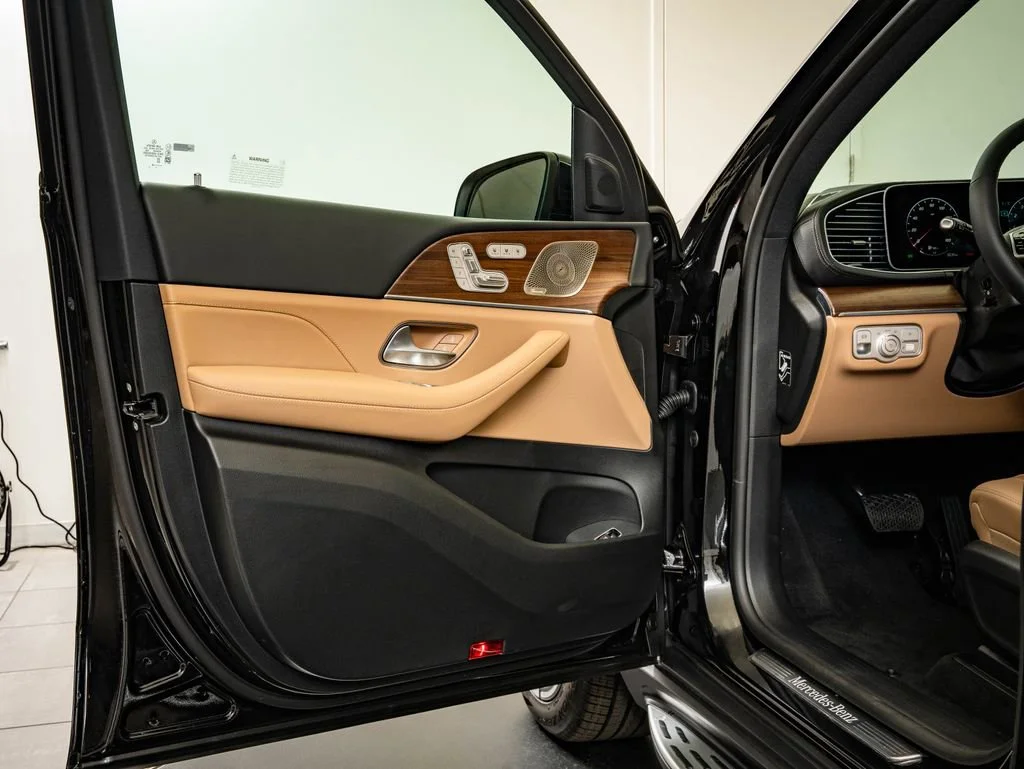 New 2026 Obsidian Black Metallic Mercedes-Benz GLS 450 image 28