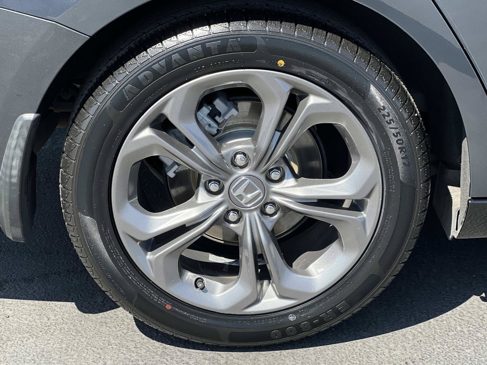 Used 2023 Meteorite Gray Metallic Honda EX-L image 28
