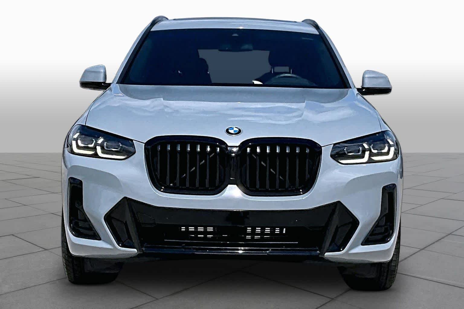 Used 2023 Brooklyn Grey Metallic BMW sDrive30i image 3