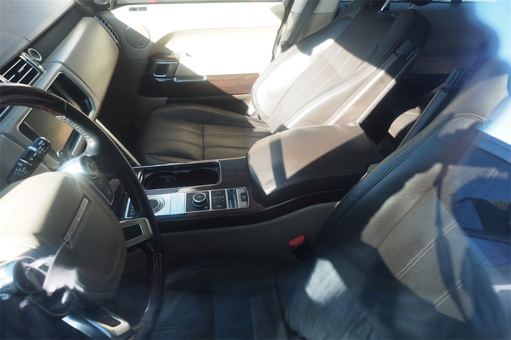 2013 Land Rover Range Rover SuperCharged photo 3