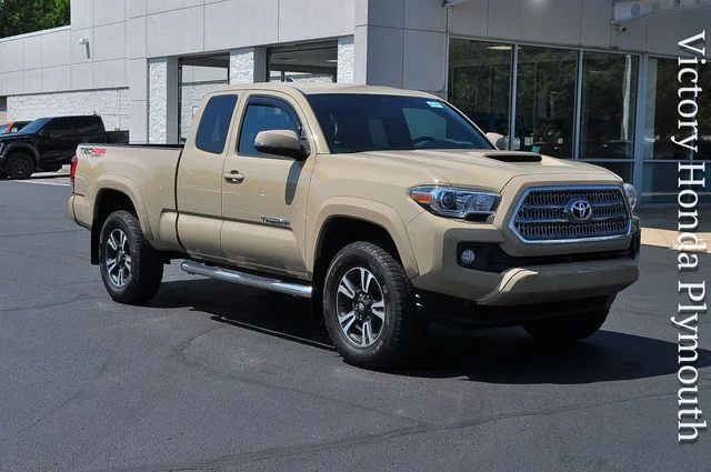 2016 Toyota Tacoma TRD Sport