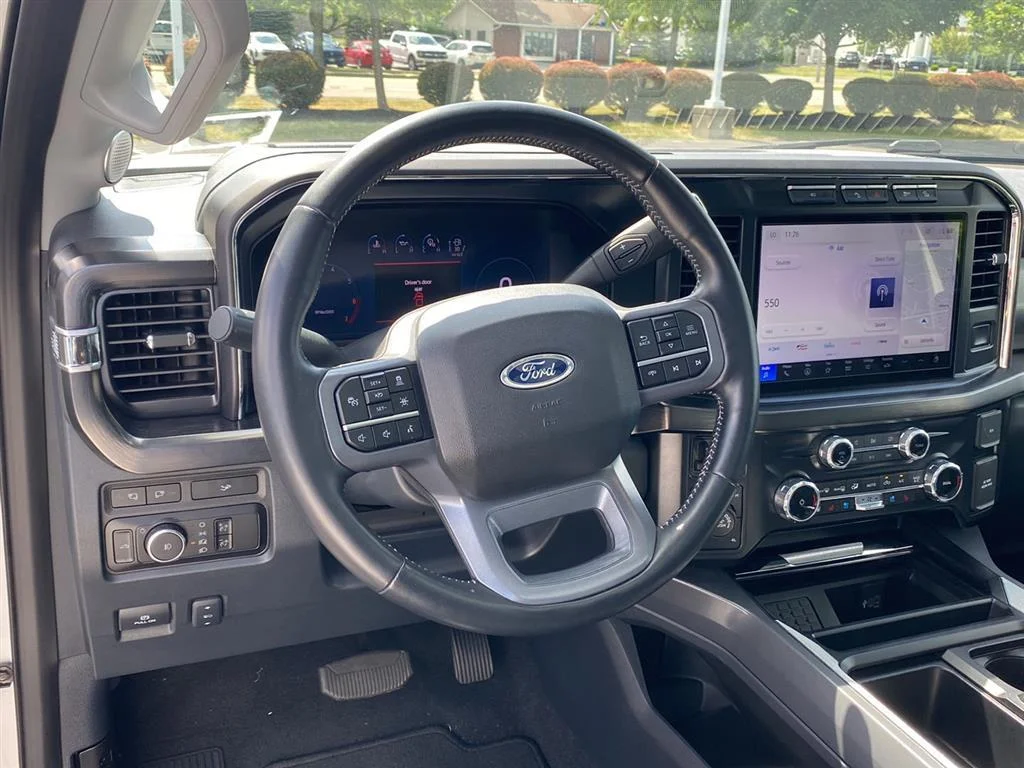 Used 2024 Star White Ford LARIAT image 3