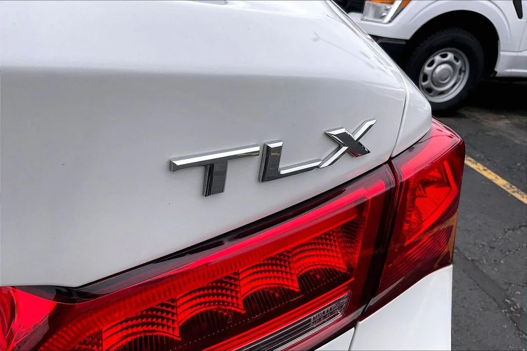 Used 2020 Platinum White Pearl Acura 3.5L Technology Pkg image 7