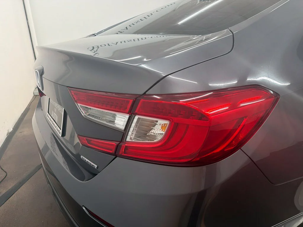 Used 2018 Gray Honda Touring image 11