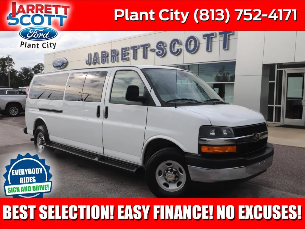2025 Chevrolet Express Passenger