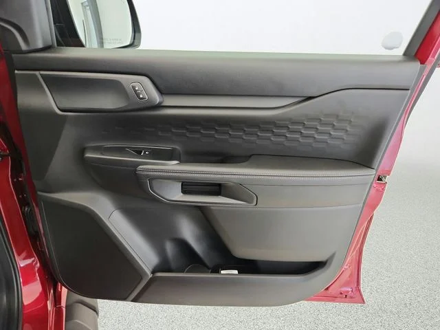 New 2026 Ruby Red Metallic Tinted Clearcoat Ford XLT image 60