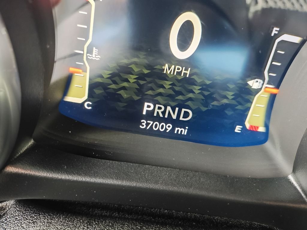 Used 2021 Silver Jeep Unlimited Sahara image 19