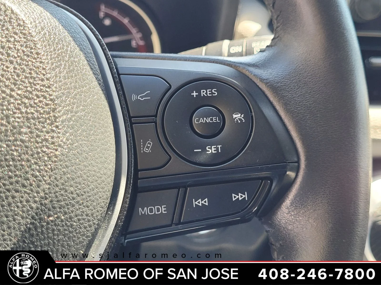 Used 2023  Toyota XLE image 15