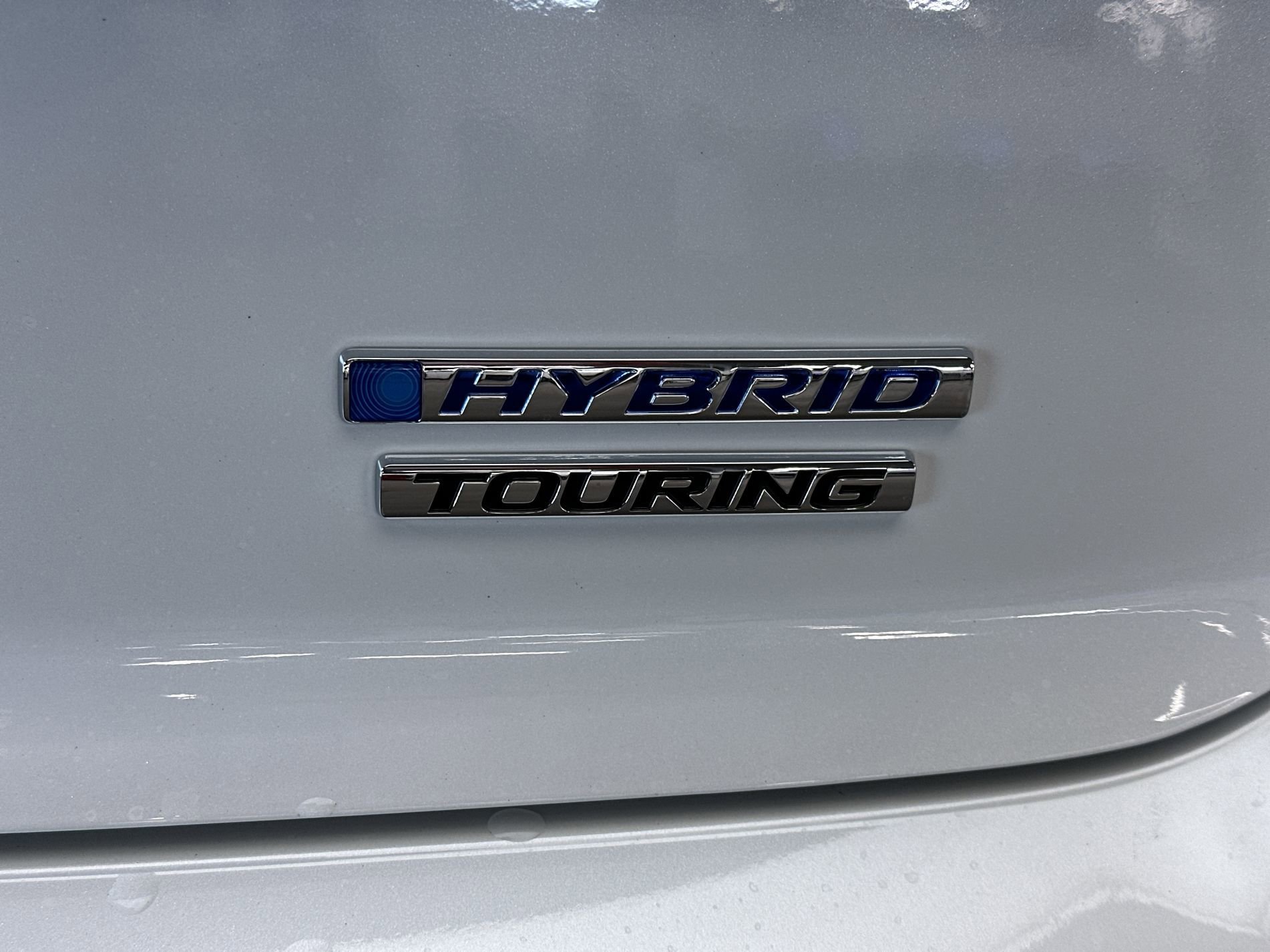 New 2026 Platinum White Pearl Honda Touring image 23