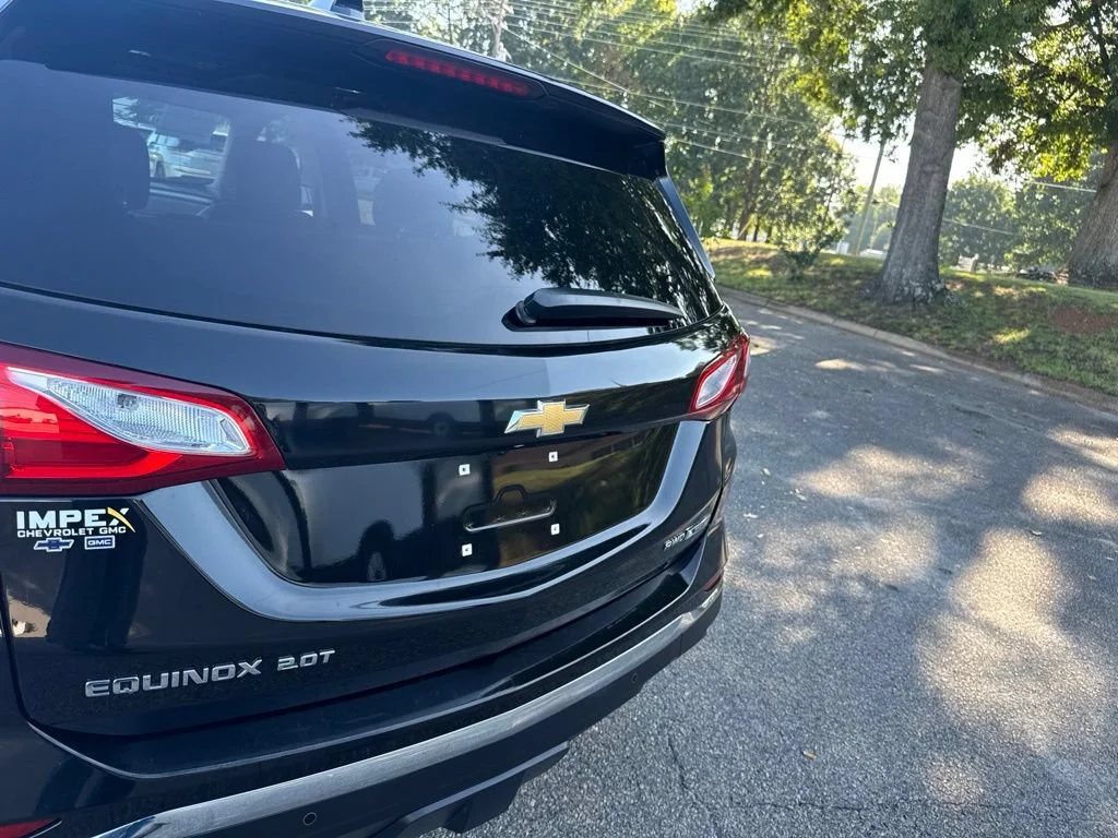 Used 2018 MOSAIC BLACK METALLIC Chevrolet Premier image 33