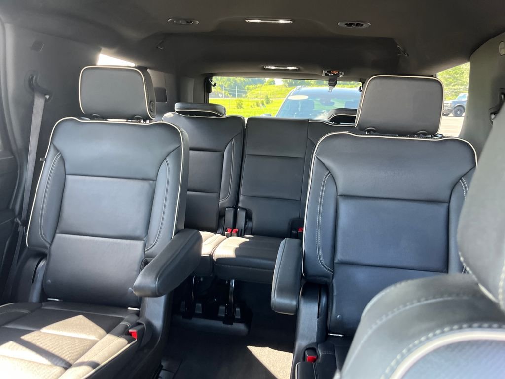 Certified Used 2022 White GMC SLT image 13