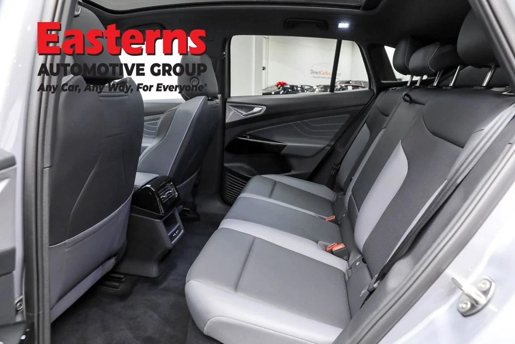 Used 2024 Silver Volkswagen S image 20