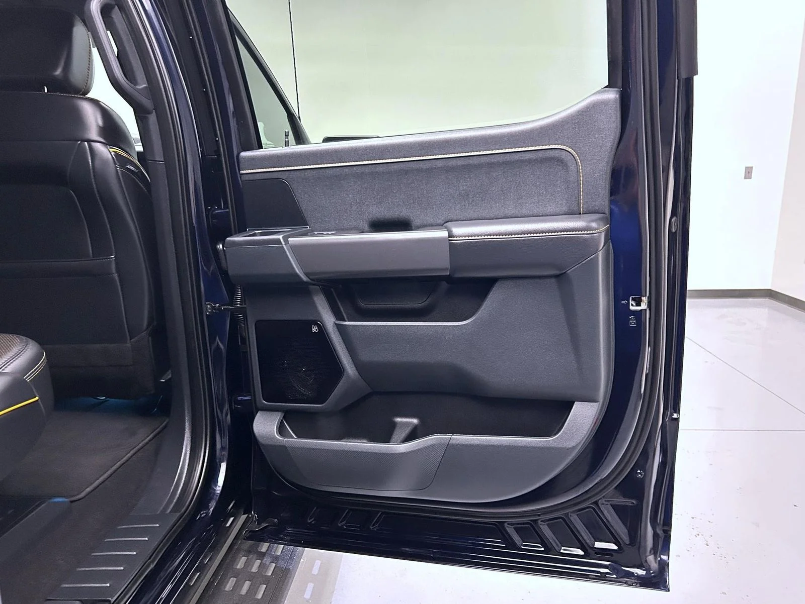 Used 2025 Blue Ford Tremor image 17