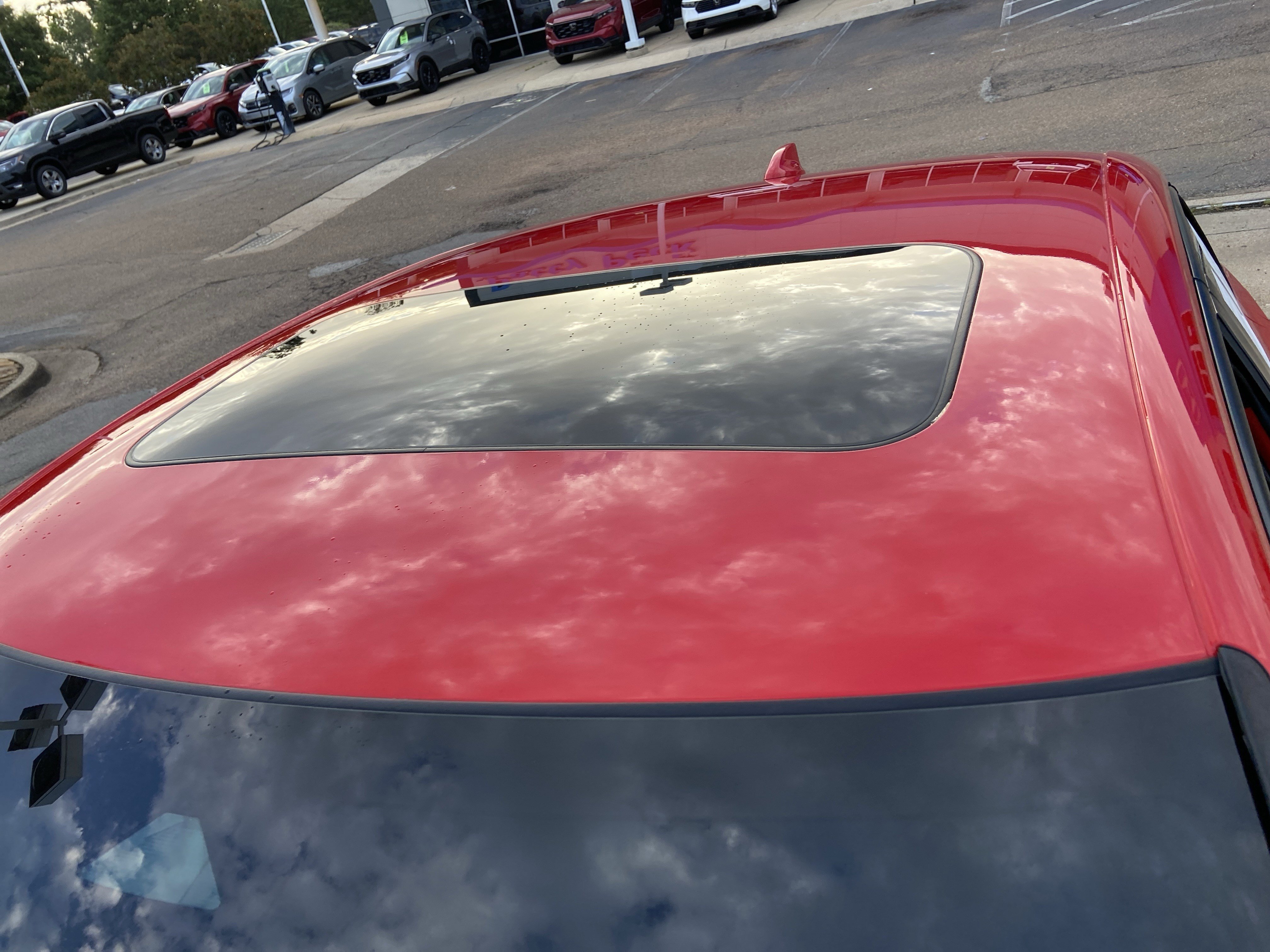 Used 2025 Rallye Red Honda  image 28