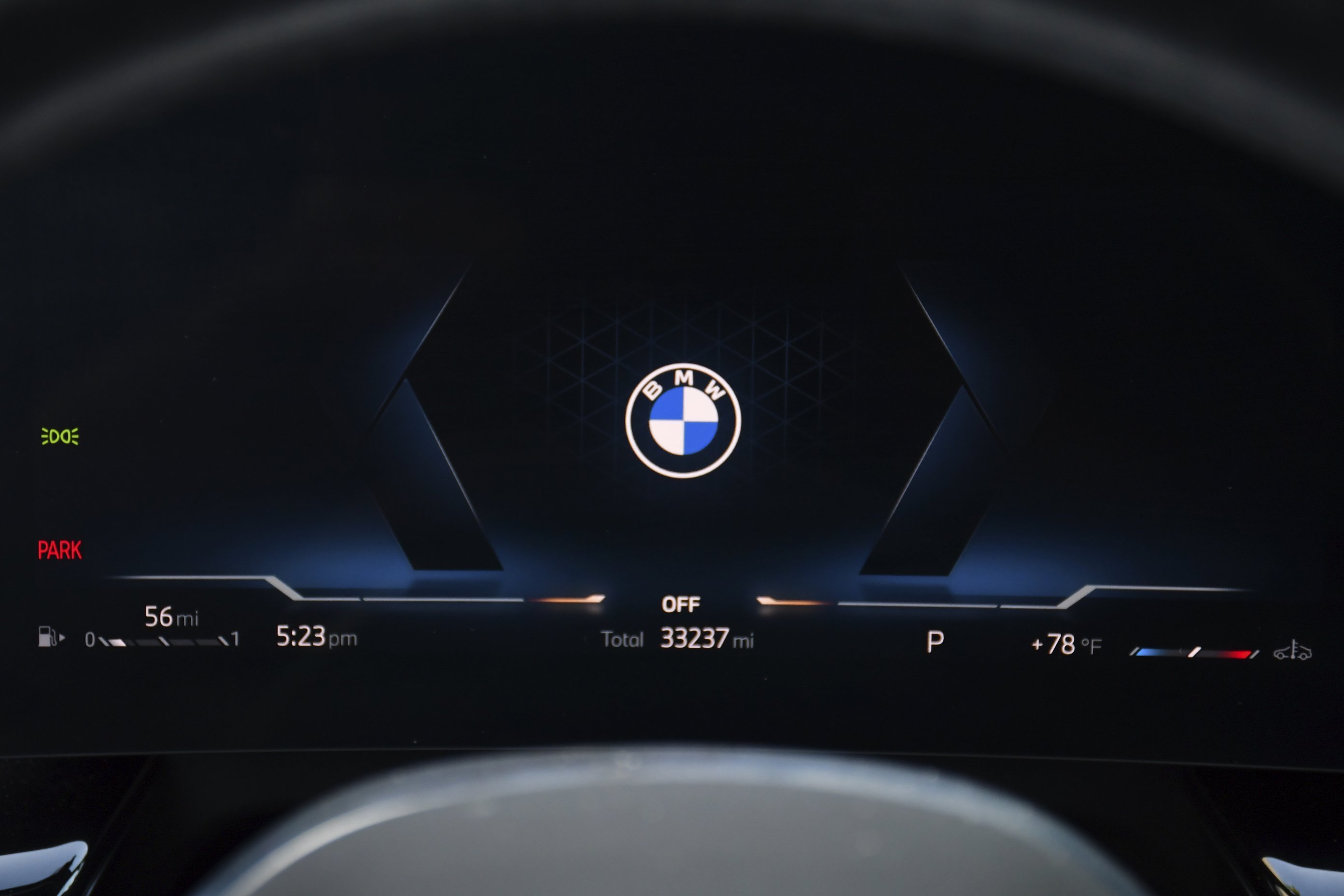 Used 2025 Black Sapphire Metallic BMW xDrive28i image 10