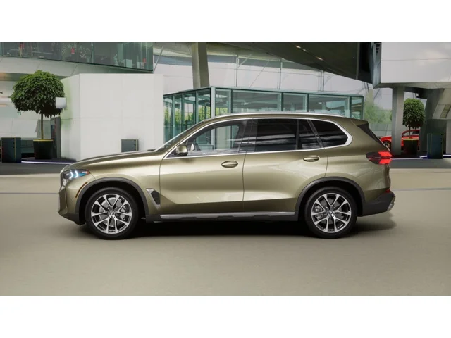 New 2026 Manhattan Green Metallic BMW  image 4