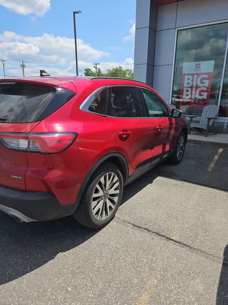 Used 2020 Rapid Red Metallic Tinted Clearcoat Ford Titanium Hybrid image 3