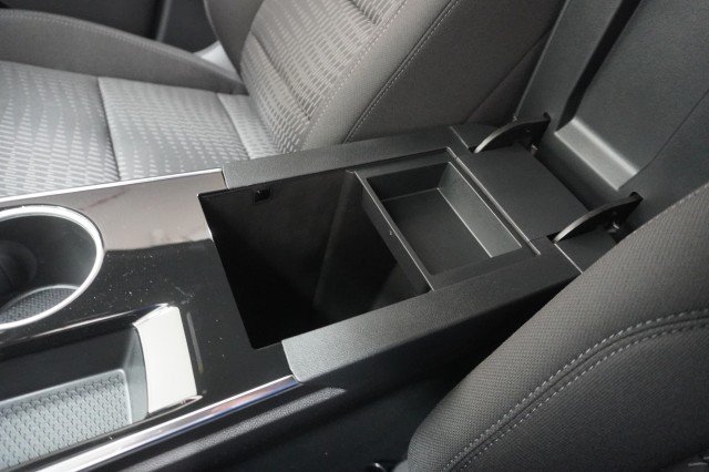 2027 Chevrolet Equinox LT - Photo 31
