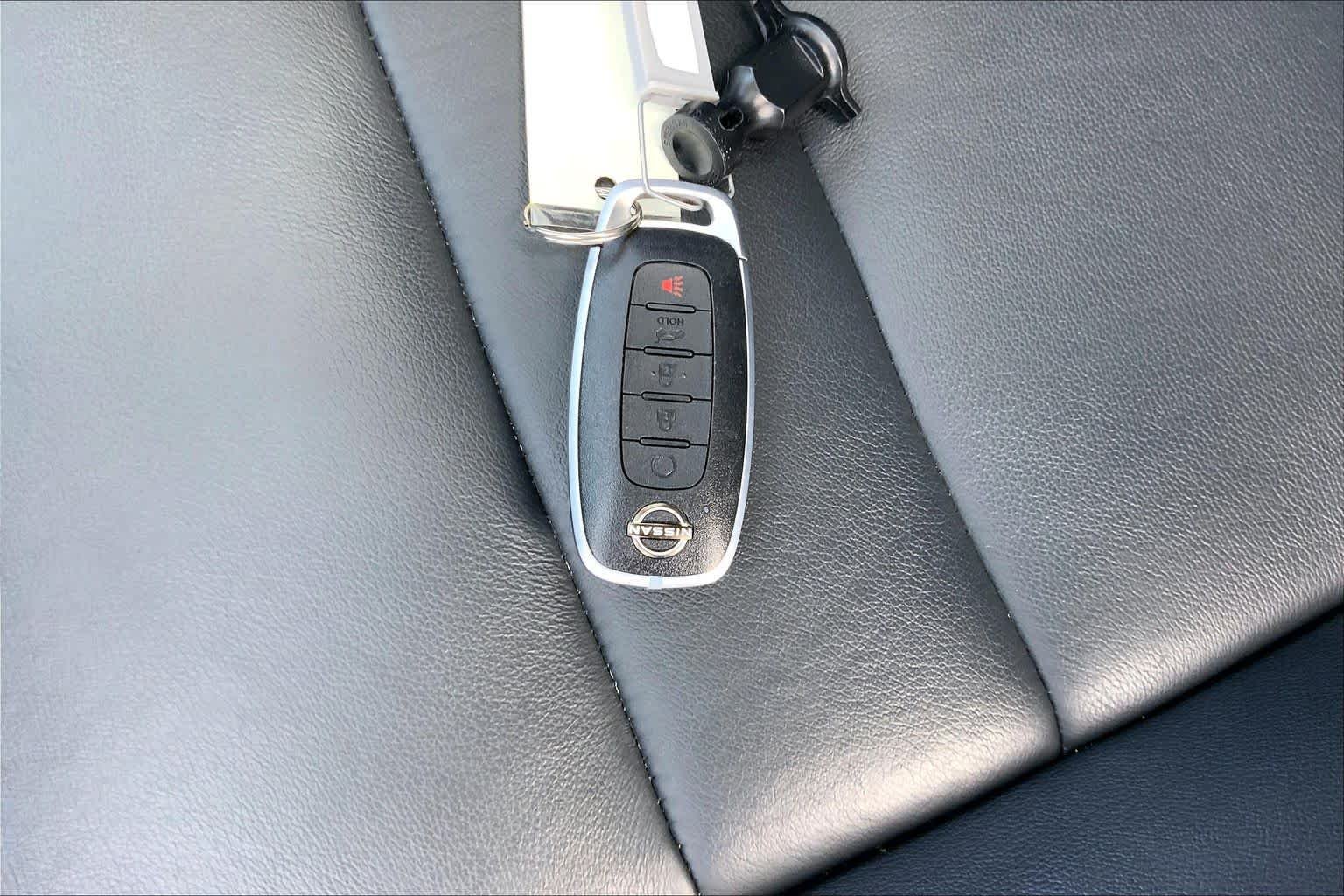 Used 2024 Gun Metallic Nissan SL image 14