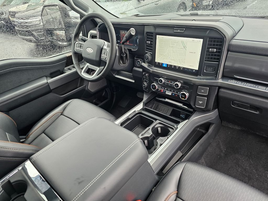 2025 Ford F-350 Super Duty Lariat - Photo 11