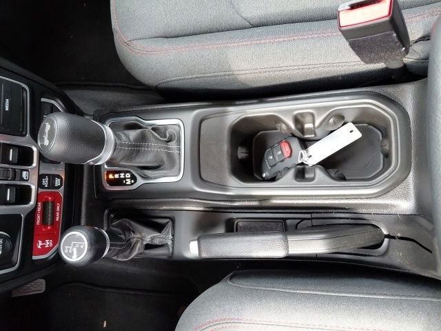 Used 2026 Red Clearcoat Jeep Rubicon image 21